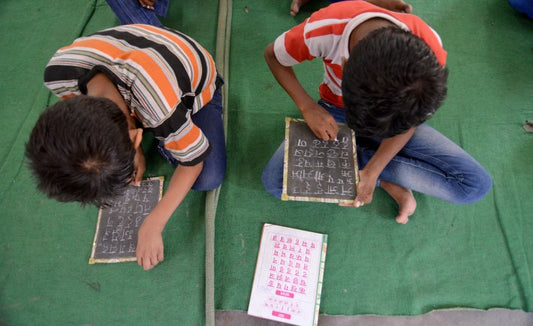 One Trick to Teach Hindi to Your Child (and Have Them Enjoy it Too!)