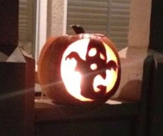 An Indian American Family in the US: Celebrating Diwali and Halloween!